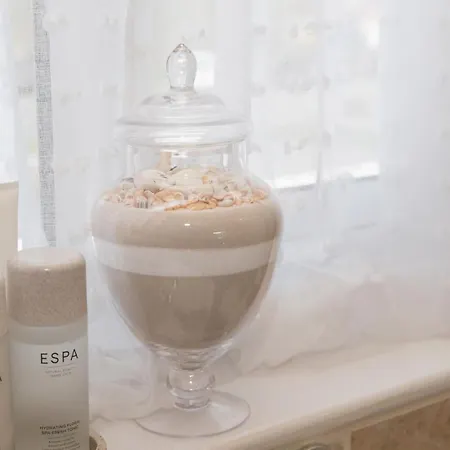 The Tea * Kettlewell