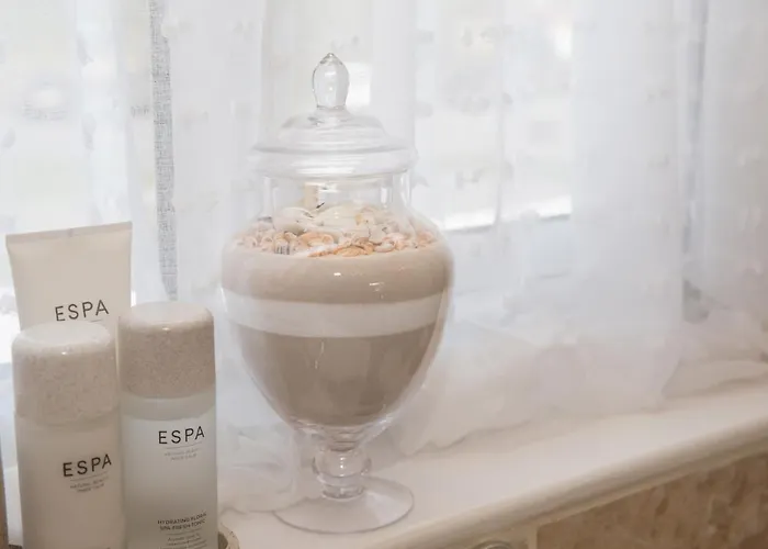 The Tea * Kettlewell